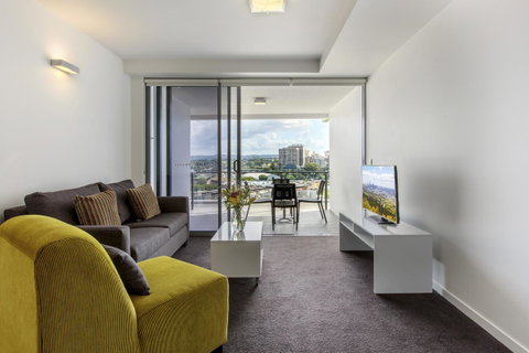 Code Apartments - QLD Tourism 42