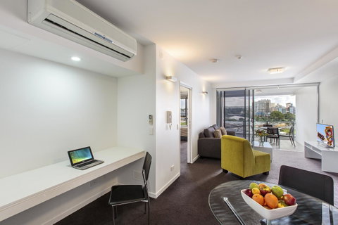 Code Apartments - QLD Tourism 41