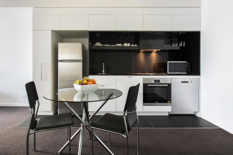 Code Apartments - QLD Tourism 3
