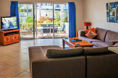 Key Largo Holiday Apartments - Queensland Tourism 24