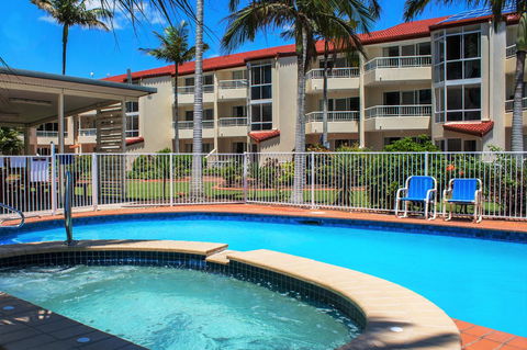 Key Largo Holiday Apartments - Queensland Tourism 13