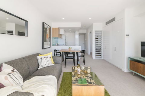DoubleOne3 Apartments - Queensland Tourism 8