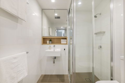 DoubleOne3 Apartments - Queensland Tourism 7