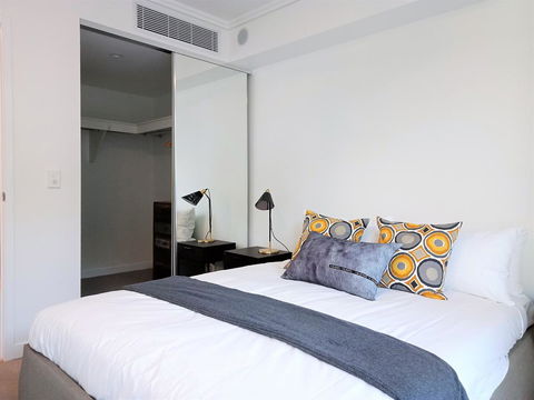 DoubleOne3 Apartments - Queensland Tourism 13