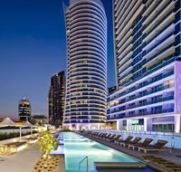 Hilton Surfers Paradise Residences - Queensland Tourism