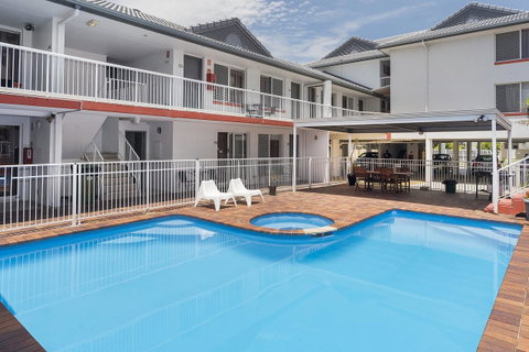 Sunshine Beach Resort - QLD Tourism 0