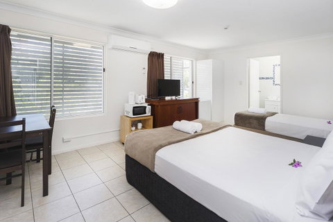 Sunshine Beach Resort - QLD Tourism 8