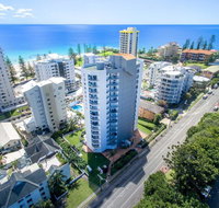 Rainbow Commodore Apartments - QLD Tourism