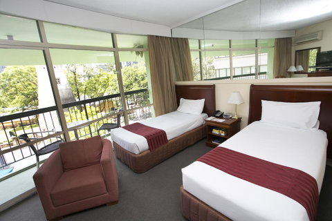 Madison Tower Mill Hotel - QLD Tourism 7