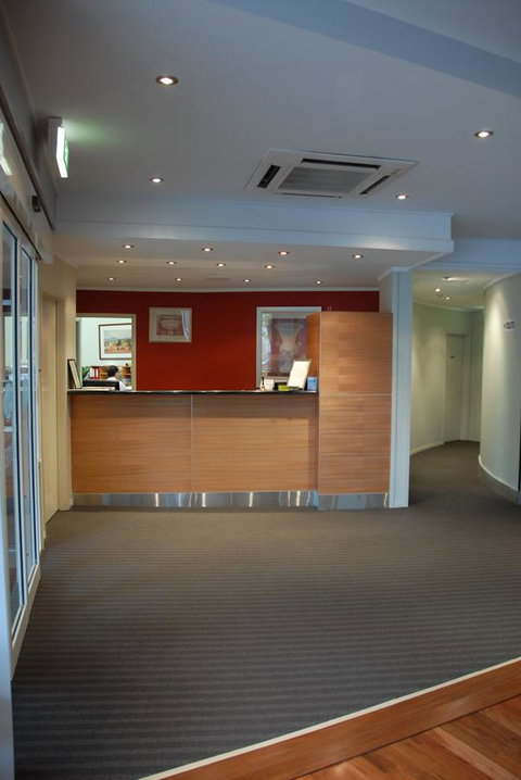 Madison Tower Mill Hotel - QLD Tourism 3