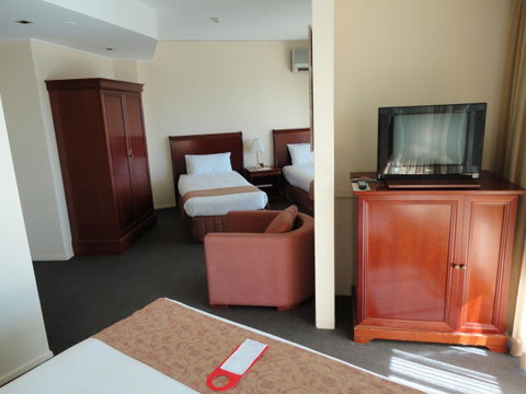 Madison Tower Mill Hotel - QLD Tourism 20