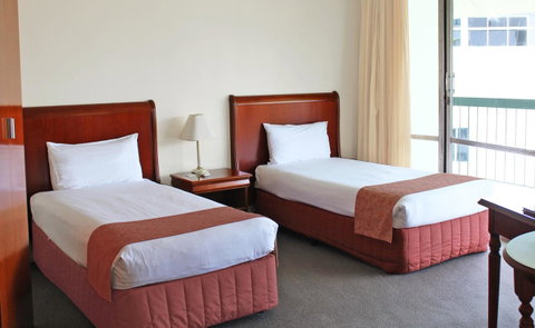 Madison Tower Mill Hotel - QLD Tourism 5