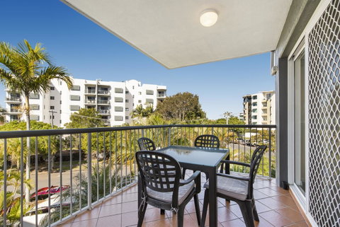 Dockside Apartments Mooloolaba - QLD Tourism 7