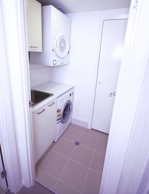 Domain Serviced Apartments - QLD Tourism 4