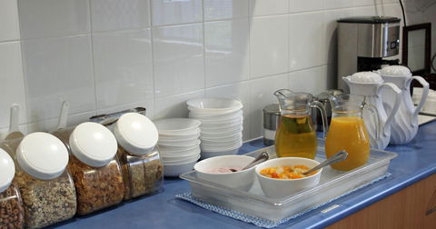 City Motor Inn - Queensland Tourism 8