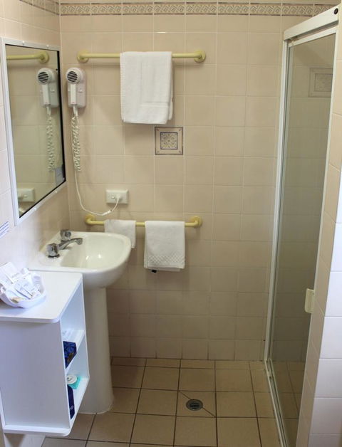 City Motor Inn - Queensland Tourism 1