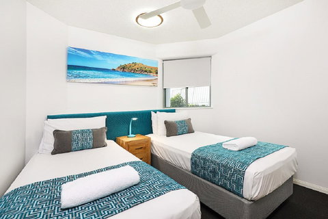 Malibu Apartments - QLD Tourism 3