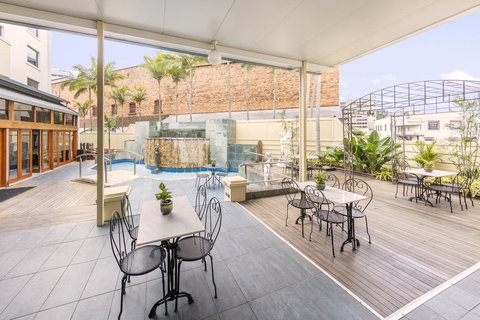 Hotel Diana - QLD Tourism 17