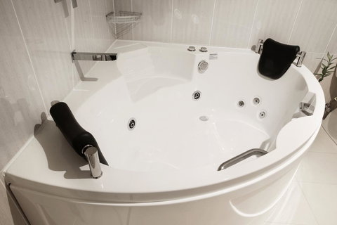 Hotel Diana - QLD Tourism 36