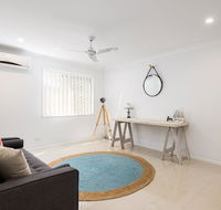 Briz Stays - Whites Road - QLD Tourism