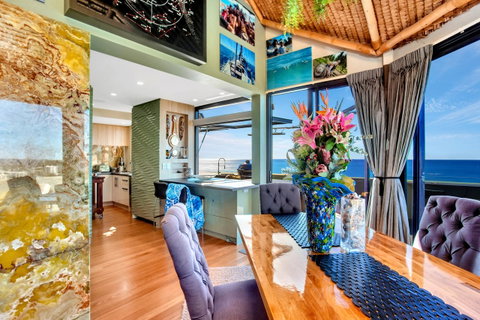 Burleigh Esplanade Apartments - QLD Tourism 2