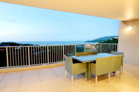 Azure Sea Whitsunday Resort - QLD Tourism 44