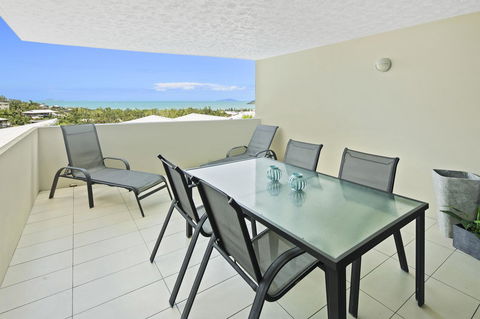 Azure Sea Whitsunday Resort - QLD Tourism 40