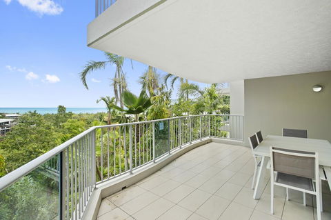 Azure Sea Whitsunday Resort - QLD Tourism 33