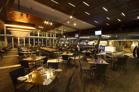 Calamvale Hotel Suites And Conference Centre - QLD Tourism 4