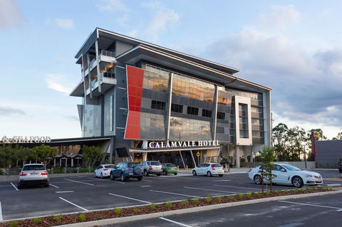 Calamvale Hotel Suites And Conference Centre - QLD Tourism 1