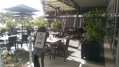 Calamvale Hotel Suites And Conference Centre - QLD Tourism 16