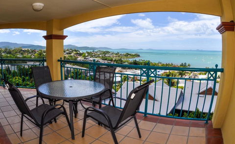 Toscana Village Resort - QLD Tourism 34
