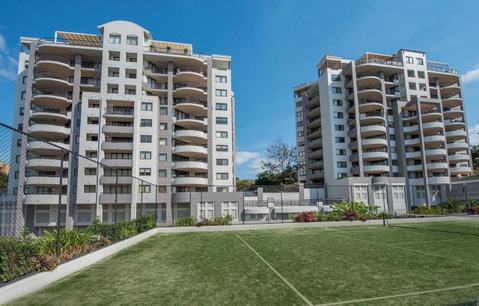 The Oasis Apartments - QLD Tourism 4