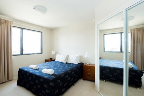 The Oasis Apartments - QLD Tourism 13