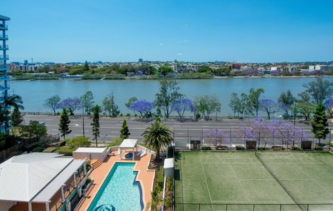 The Oasis Apartments - QLD Tourism 15