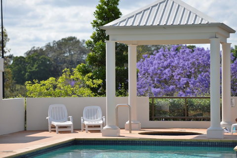 The Oasis Apartments - QLD Tourism 3