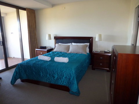 The Oasis Apartments - QLD Tourism 6