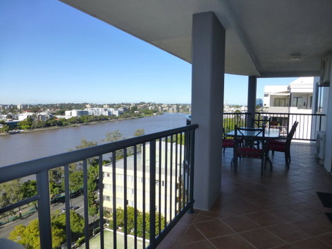 The Oasis Apartments - QLD Tourism 20