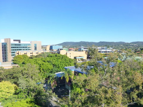 The Oasis Apartments - QLD Tourism 10