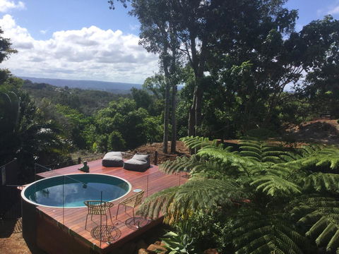 Sam's Buderim Mountain Guest House - QLD Tourism 21
