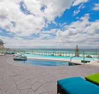 Soul 2  3 Bedroom Ocean View - We Accommodate - Queensland Tourism