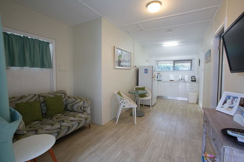 Pale Pacific Holiday Units - QLD Tourism 19