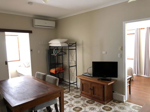 Montville Holiday Apartments - Queensland Tourism 16