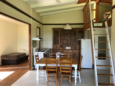 Montville Holiday Apartments - Queensland Tourism 13
