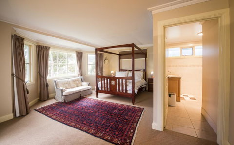 Wattle Grove Homestead Bed & Breakfast - QLD Tourism 2
