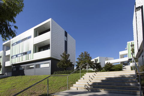 Western Sydney University Village - Campbelltown - QLD Tourism 0