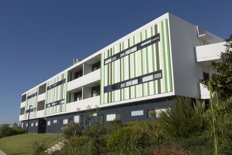 Western Sydney University Village - Campbelltown - QLD Tourism 3
