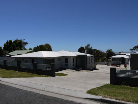 Westwood Villas - Bridport - Queensland Tourism 1