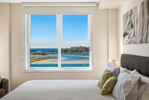 Wharf Apartment Unit 7 - QLD Tourism 0