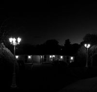 White Lanterns Motel